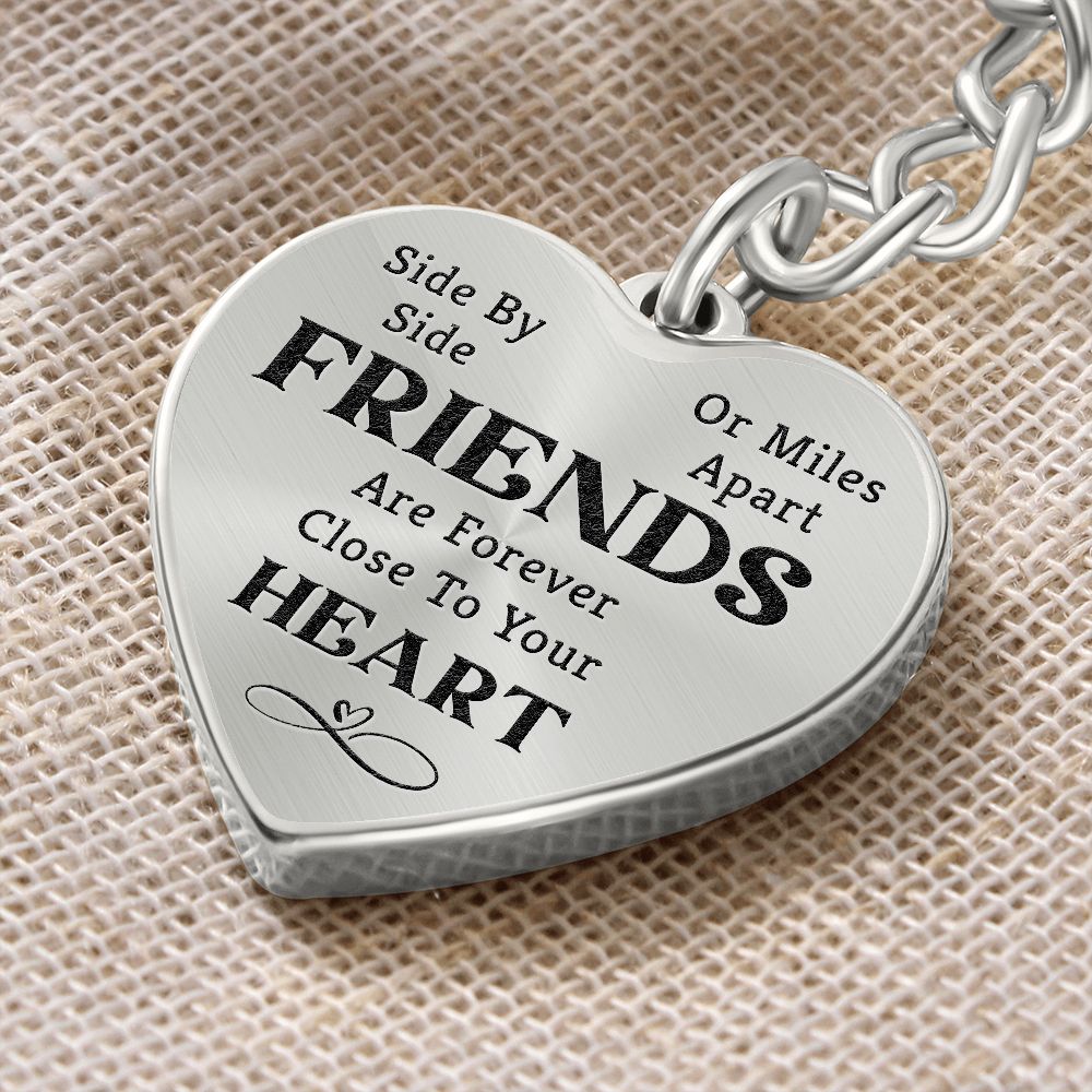 Friends - Close to your Heart - Graphic Heart Keychain
