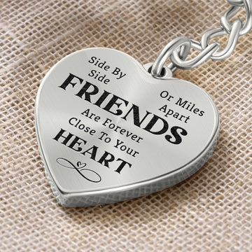 Friends - Close to your Heart - Graphic Heart Keychain